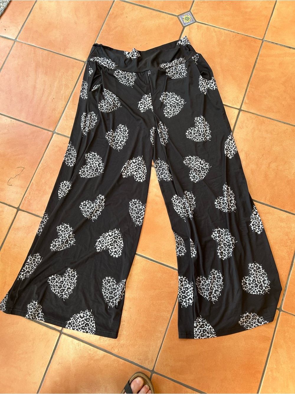 Black Wide Leg Pants with White Leopard Heart Print with side pockets